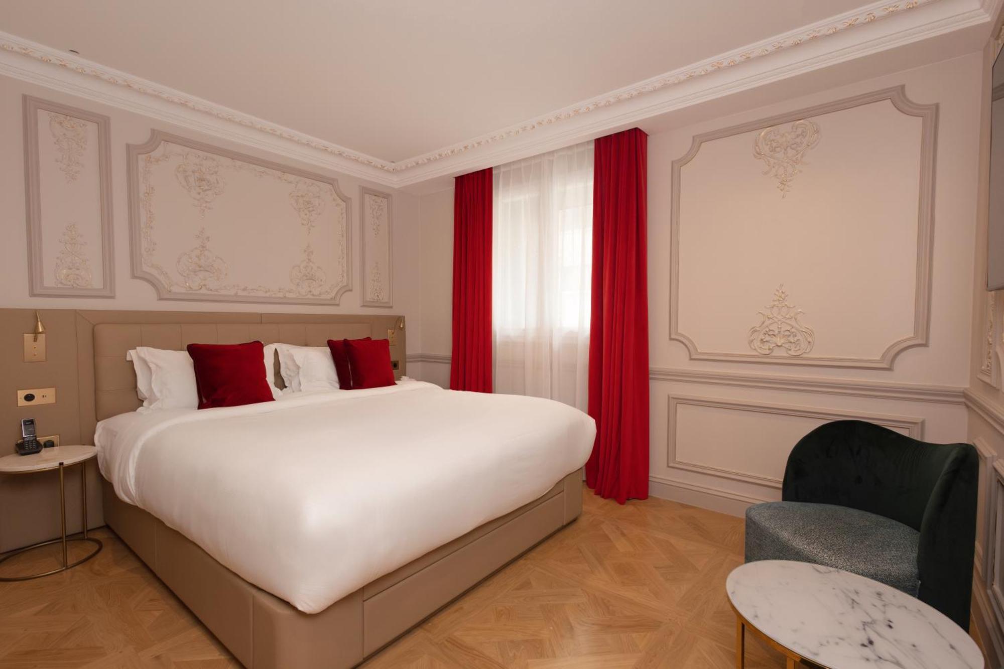 Executive Apartment